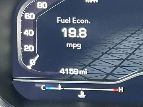 Used 2025 GMC Sierra 1500 Elevation image 24