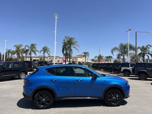 Used 2024 Dodge Hornet R/T Plus w/ R/T Blacktop Package image 9