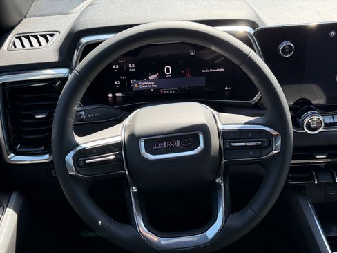 New 2026 GMC Canyon Elevation w/ Convenience Package image 12