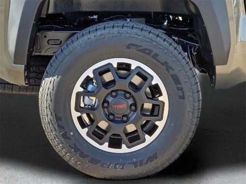 New 2026 Toyota Tacoma TRD Off-Road image 10
