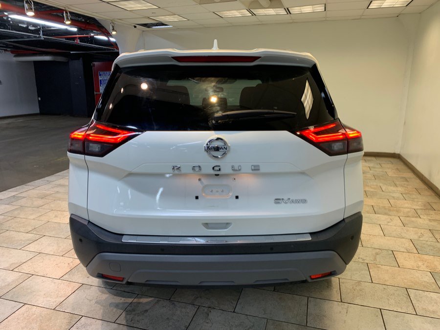 Used 2021 Nissan Rogue SV w/ Premium Package AWD/4WD image 7