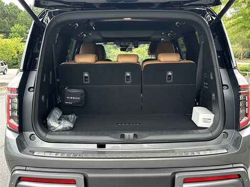 New 2025 Nissan Armada Platinum Reserve image 19