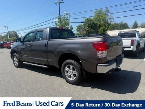Used 2011 Toyota Tundra 4x4 Double Cab w/ Cold Weather Pkg image 13