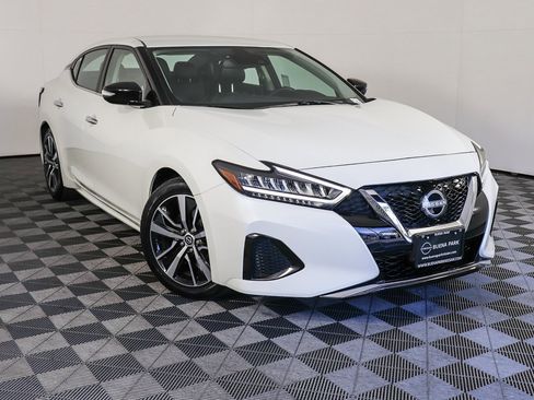 Used 2023 Nissan Maxima SV w/ Floor Mat Group image 1