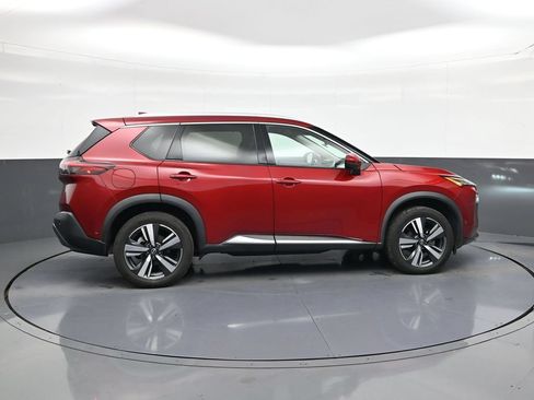 Certified 2023 Nissan Rogue SL w/ SL Premium Package AWD/4WD image 11