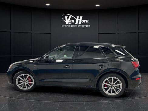 Used 2024 Audi Q5 e Prestige w/ Prestige Package AWD/4WD image 4