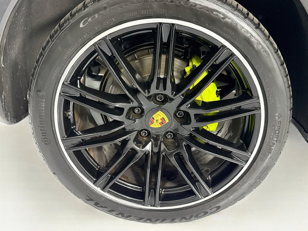 Used 2016 Porsche Cayenne S AWD/4WD image 33
