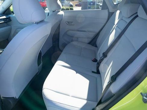Used 2024 Hyundai Kona SEL image 28