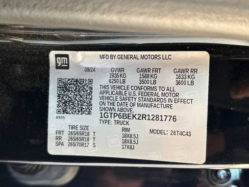 Used 2024 GMC Canyon Elevation AWD/4WD image 35