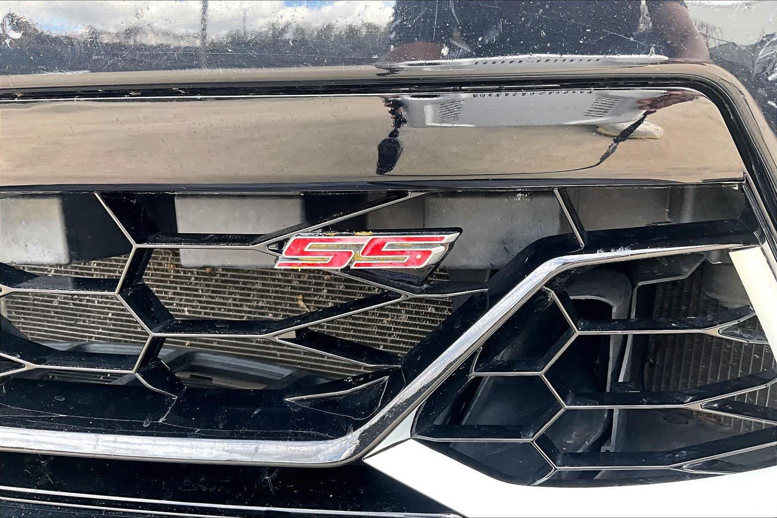 Used 2018 Chevrolet Camaro SS RWD image 10