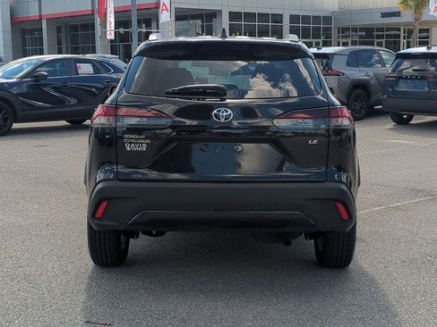 Certified 2026 Toyota Corolla Cross LE FWD image 4
