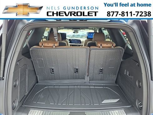 New 2026 Chevrolet Tahoe High Country AWD/4WD image 17