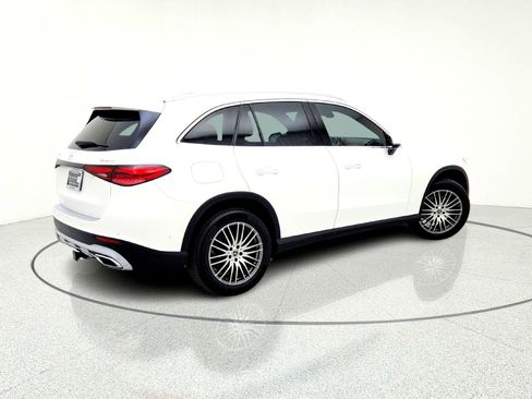 Certified 2023 Mercedes-Benz GLC 300 4MATIC image 9