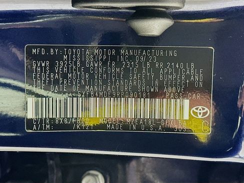 Used 2024 Toyota Corolla LE image 30