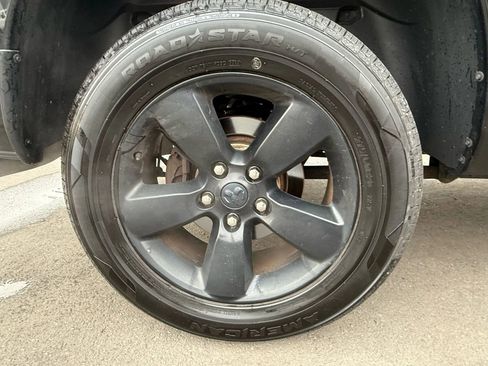 Used 2019 RAM 1500 Express w/ Express Value Package image 13