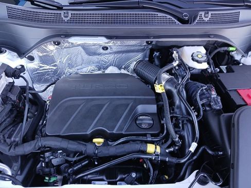 New 2026 Chevrolet Trax LT w/ Driver Confidence Package image 14