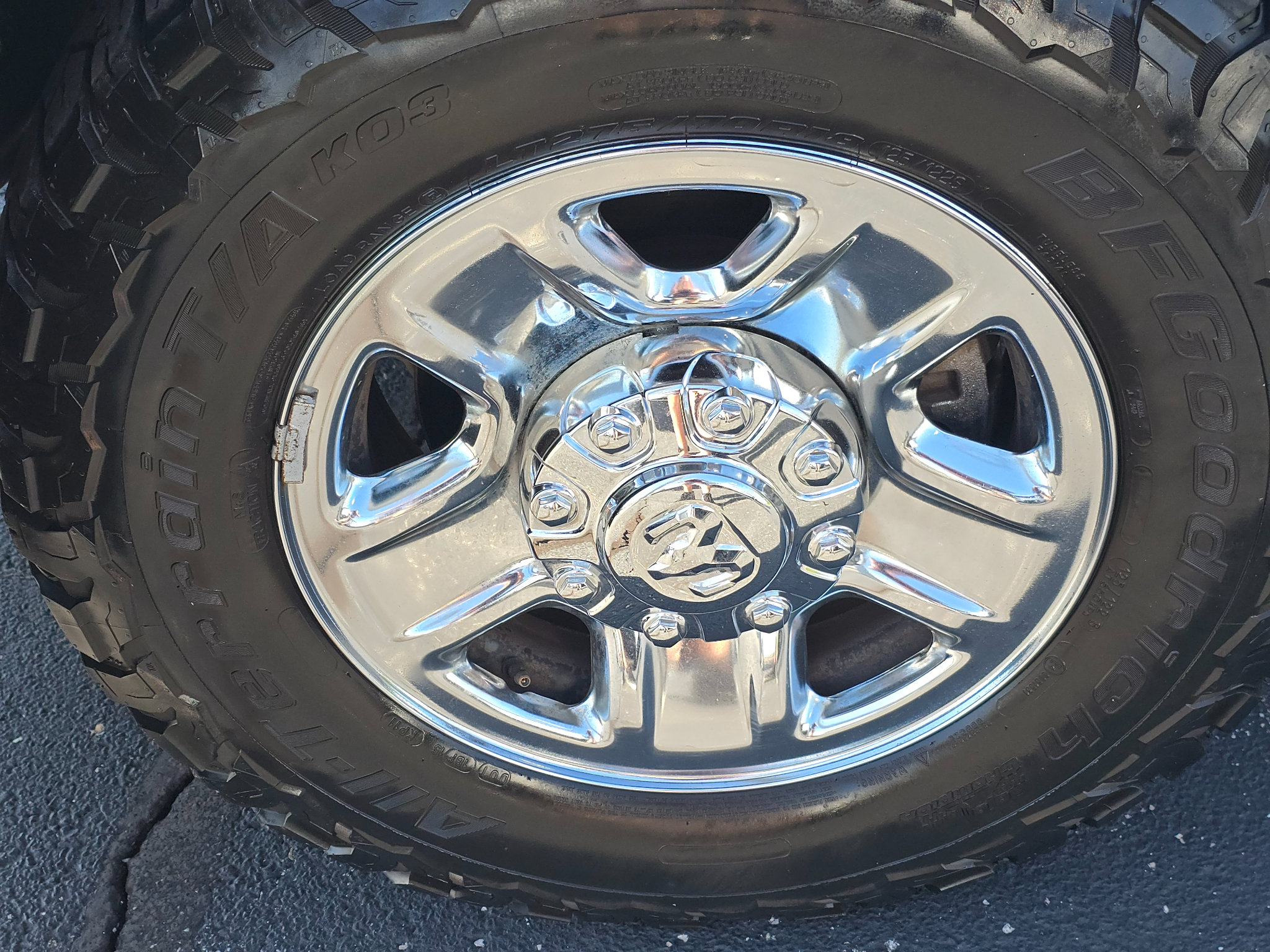 Used 2022 RAM 2500 Big Horn AWD/4WD image 3