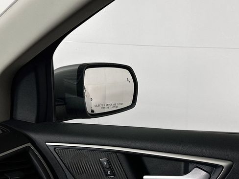 Used 2022 Ford Edge SEL w/ Convenience Package AWD/4WD image 23