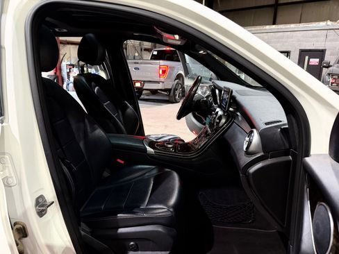 Used 2018 Mercedes-Benz GLC 300 image 26