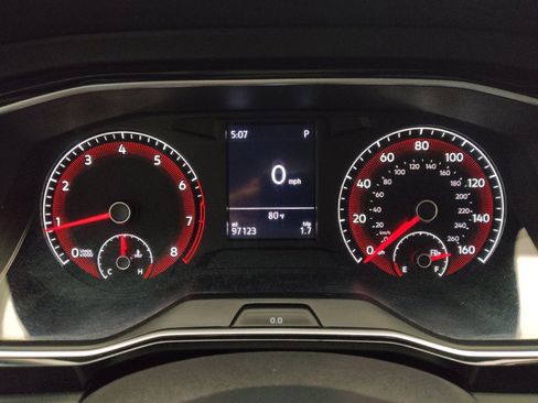 Used 2020 Volkswagen Jetta SE image 23