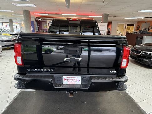 Used 2018 Chevrolet Silverado 1500 LTZ Z71 w/ LTZ Plus Package AWD/4WD image 7