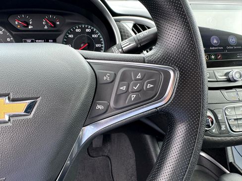 Used 2024 Chevrolet Malibu LT image 23