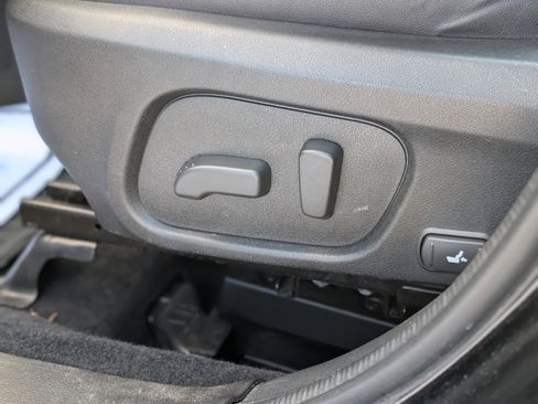 Used 2018 Subaru Forester 2.5i Limited image 33