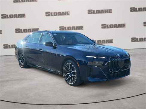 New 2026 BMW 740i xDrive image 7
