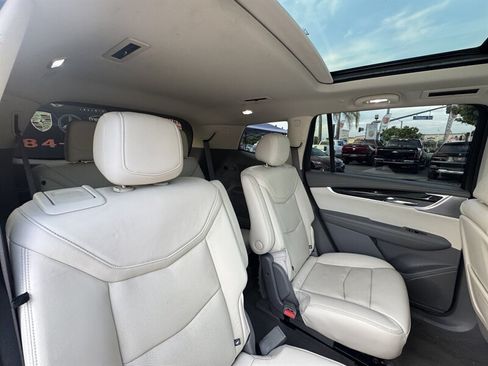 Used 2020 Cadillac XT6 Premium Luxury AWD/4WD image 43
