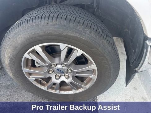 Used 2019 Ford F150 Lariat w/ Trailer Tow Package RWD image 8