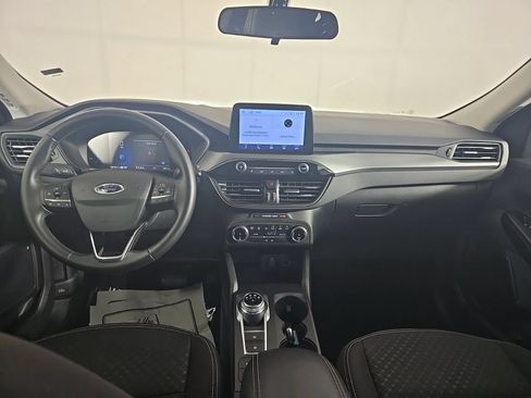 Used 2024 Ford Escape Active FWD image 9