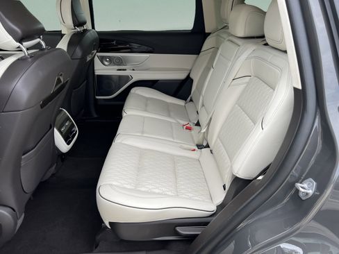 Certified 2024 Lincoln Nautilus Black Label AWD/4WD image 28