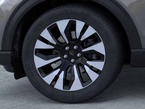 New 2026 Ford Explorer Platinum AWD/4WD image 19