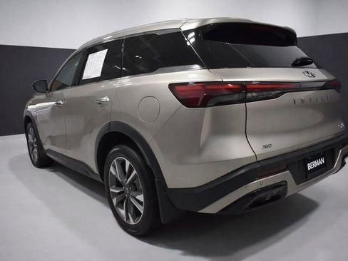 Used 2023 INFINITI QX60 Luxe image 3