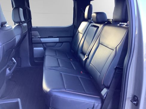 New 2025 Ford F150 Lariat w/ Equipment Group 501A Mid image 13