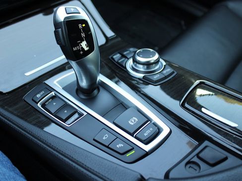 Used 2013 BMW 535i Sedan image 28