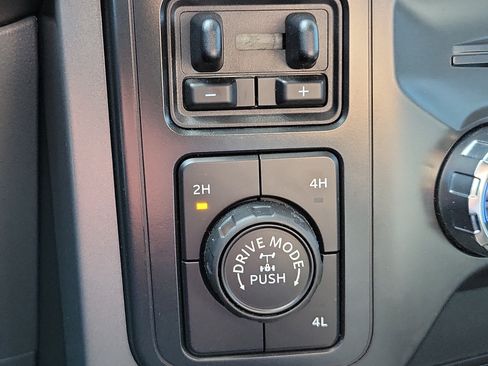 Used 2021 Ford F150 XLT w/ Equipment Group 302A High AWD/4WD image 29