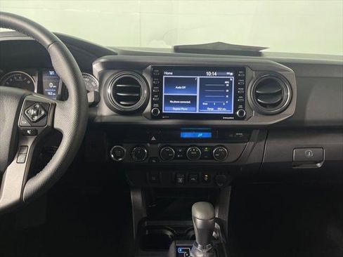 Certified 2023 Toyota Tacoma TRD Off-Road image 15