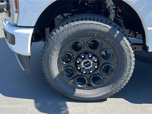 New 2025 Ford F250 Lariat w/ Lariat Ultimate Package image 11