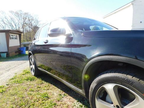 Used 2016 Mercedes-Benz GLC 300 image 36