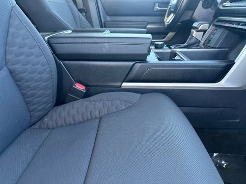 Used 2024 Toyota Tundra SR5 w/ SR5 Convenience Package AWD/4WD image 16