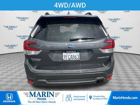 Used 2023 Subaru Forester Premium AWD/4WD image 4