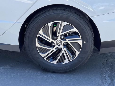 Certified 2026 Hyundai Sonata Blue FWD image 14