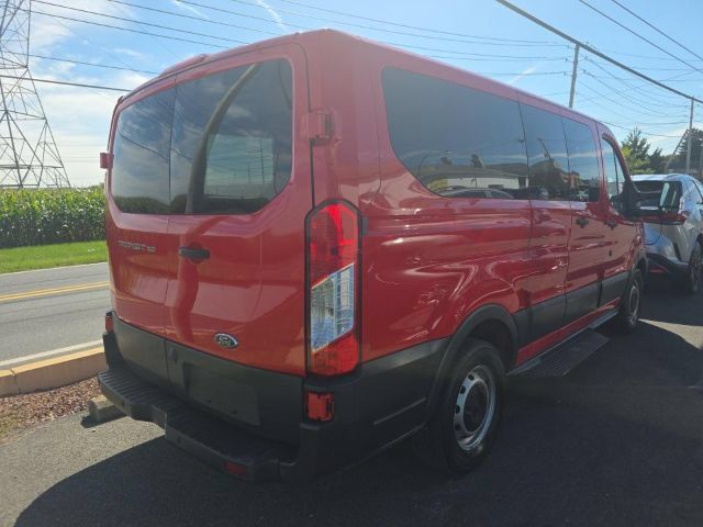 Used 2018 Ford Transit 150 XL RWD image 4