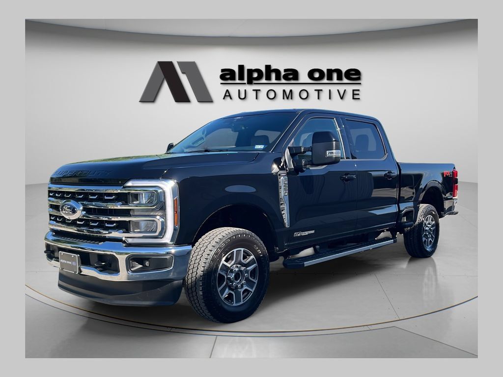 Used 2025 Ford F250 Lariat w/ FX4 Off-Road Package AWD/4WD image 1