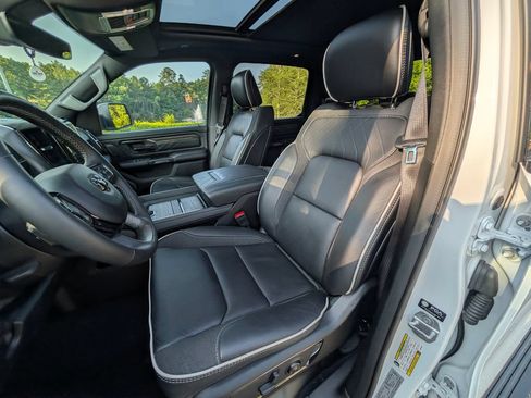 Used 2025 RAM 1500 Limited w/ Bed Utility Group AWD/4WD image 5