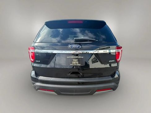 Used 2019 Ford Explorer XLT w/ Equipment Group 201A AWD/4WD image 10