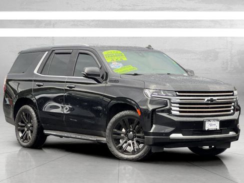 Used 2022 Chevrolet Tahoe High Country image 2