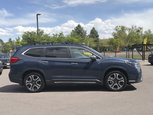 Certified 2023 Subaru Ascent Touring AWD/4WD image 5