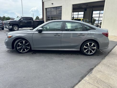 Used 2025 Honda Civic Sport image 5